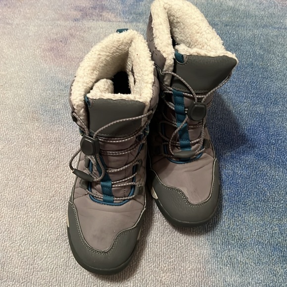 Girls grey Merrell boots size 3 - Picture 2 of 7